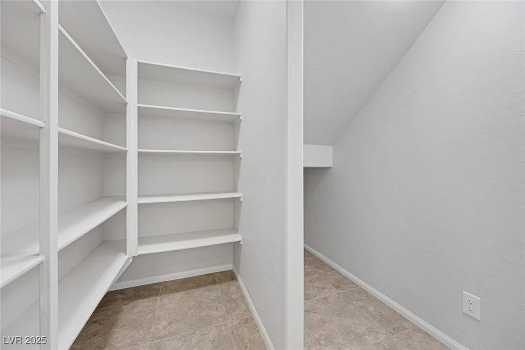 9067 Field Maple, Las Vegas, NV 89178