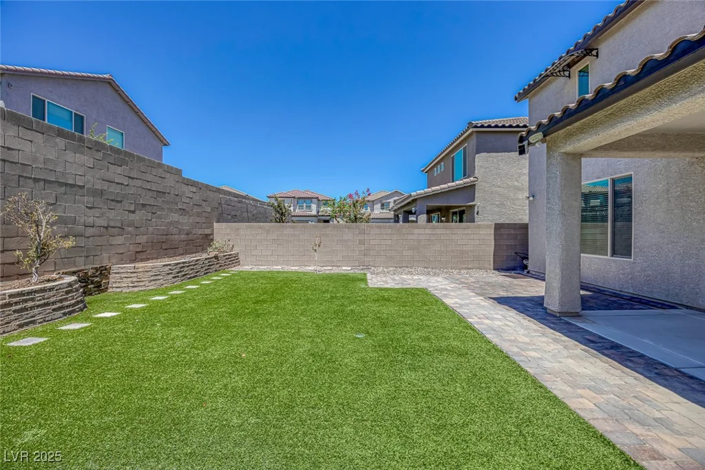 9067 Field Maple, Las Vegas, NV 89178