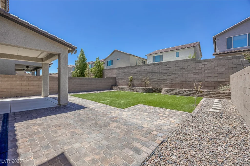 9067 Field Maple, Las Vegas, NV 89178