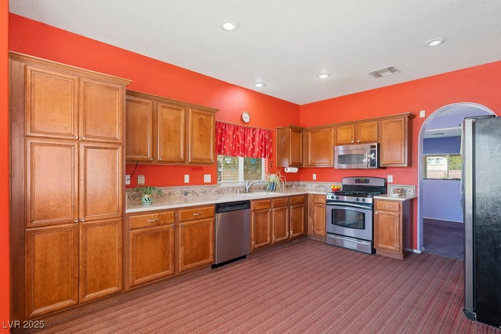 6243 Black Mane, North Las Vegas, NV 89081