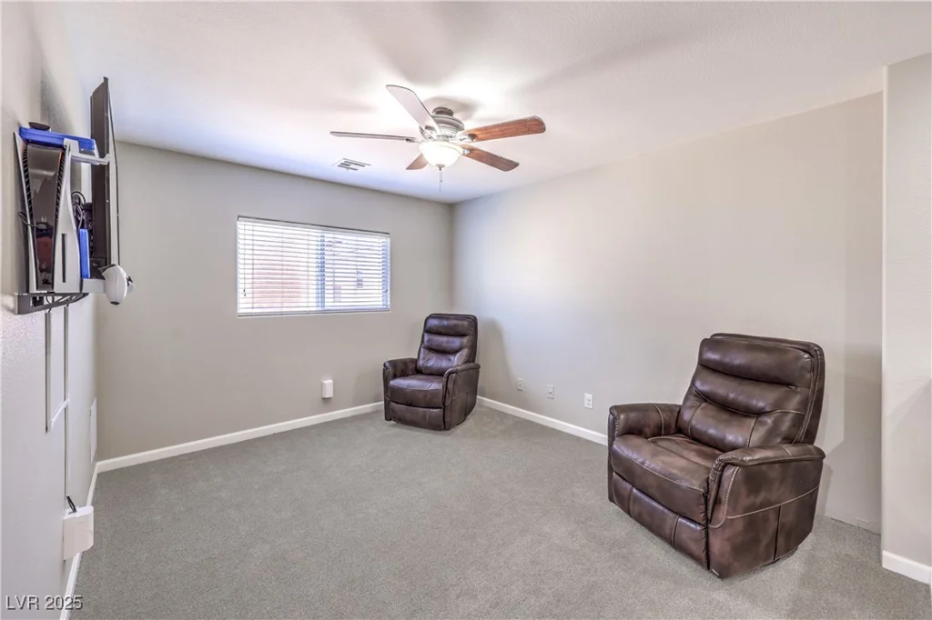 421 Dairy Creek, Las Vegas, NV 89183