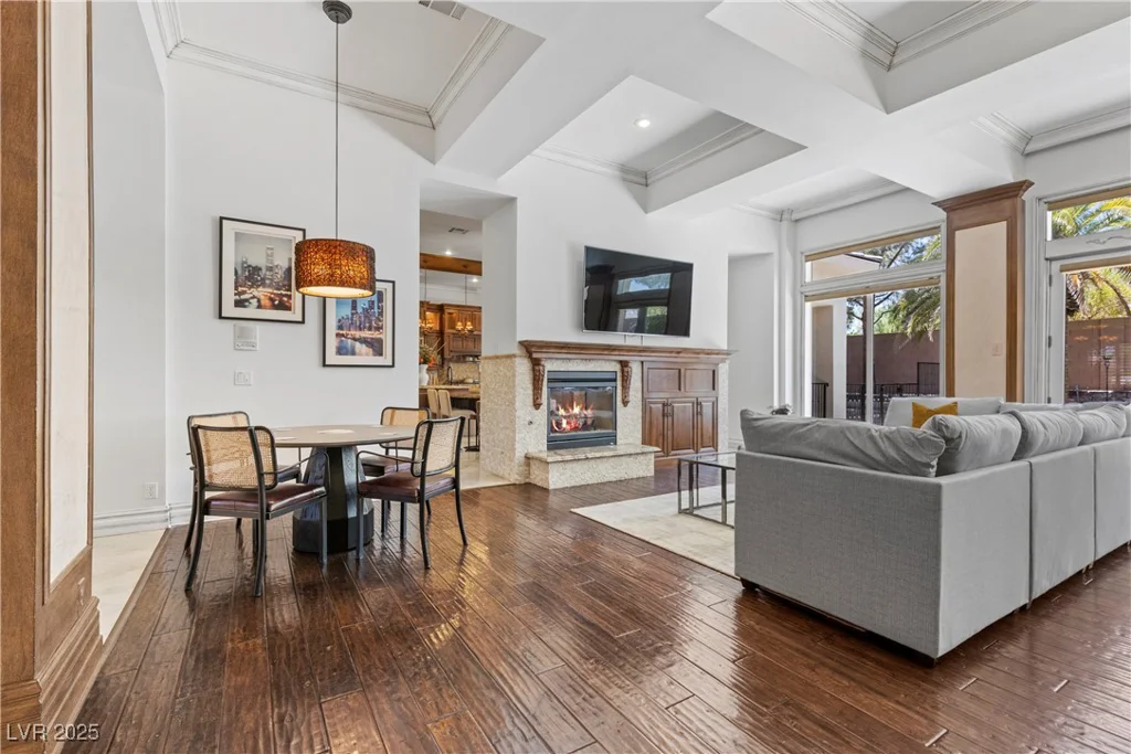 2231 Jamaica, Las Vegas, NV 89117