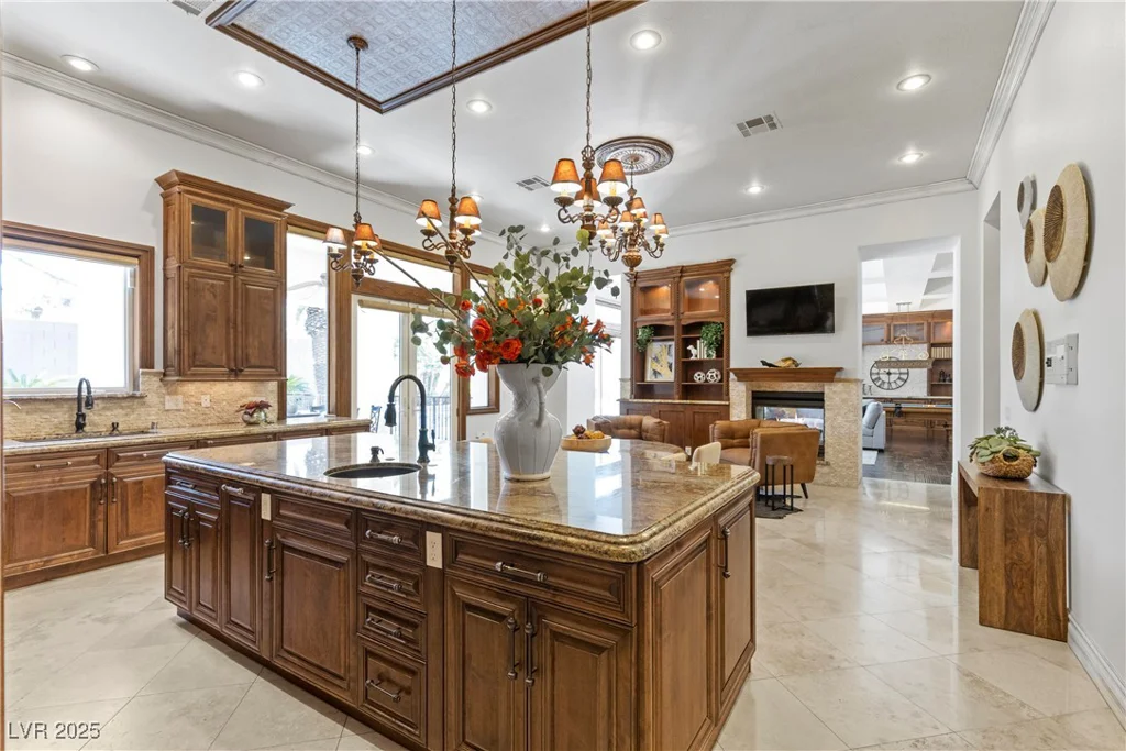 2231 Jamaica, Las Vegas, NV 89117