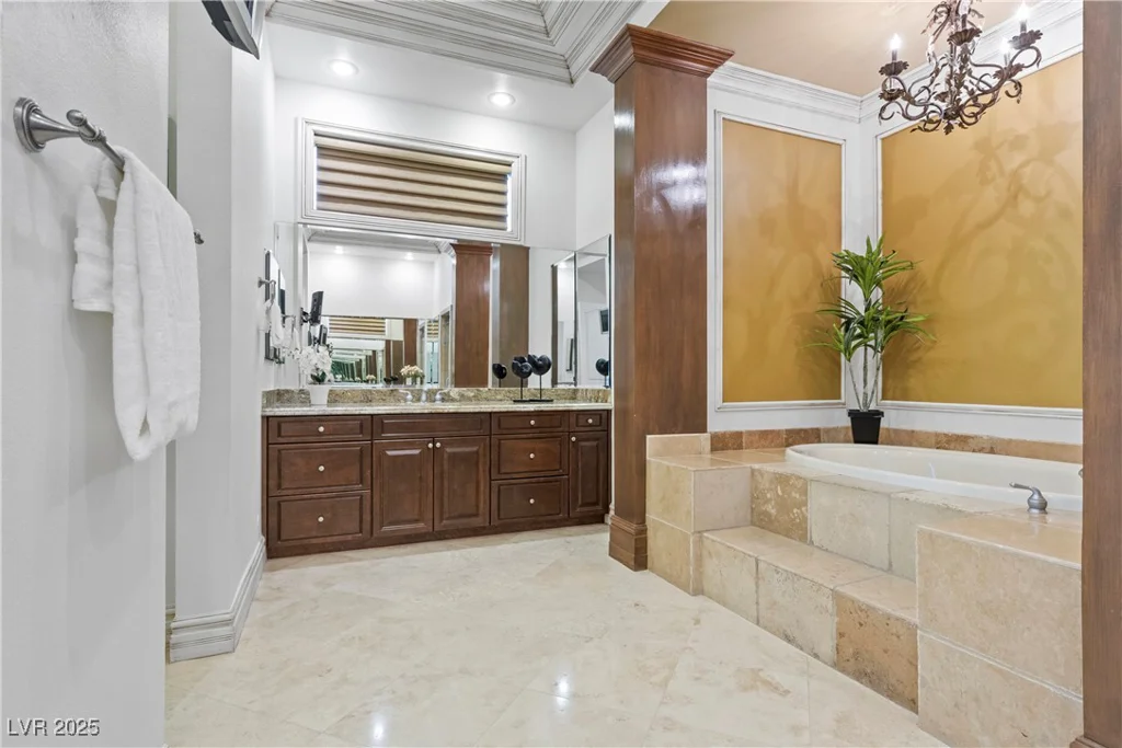 2231 Jamaica, Las Vegas, NV 89117