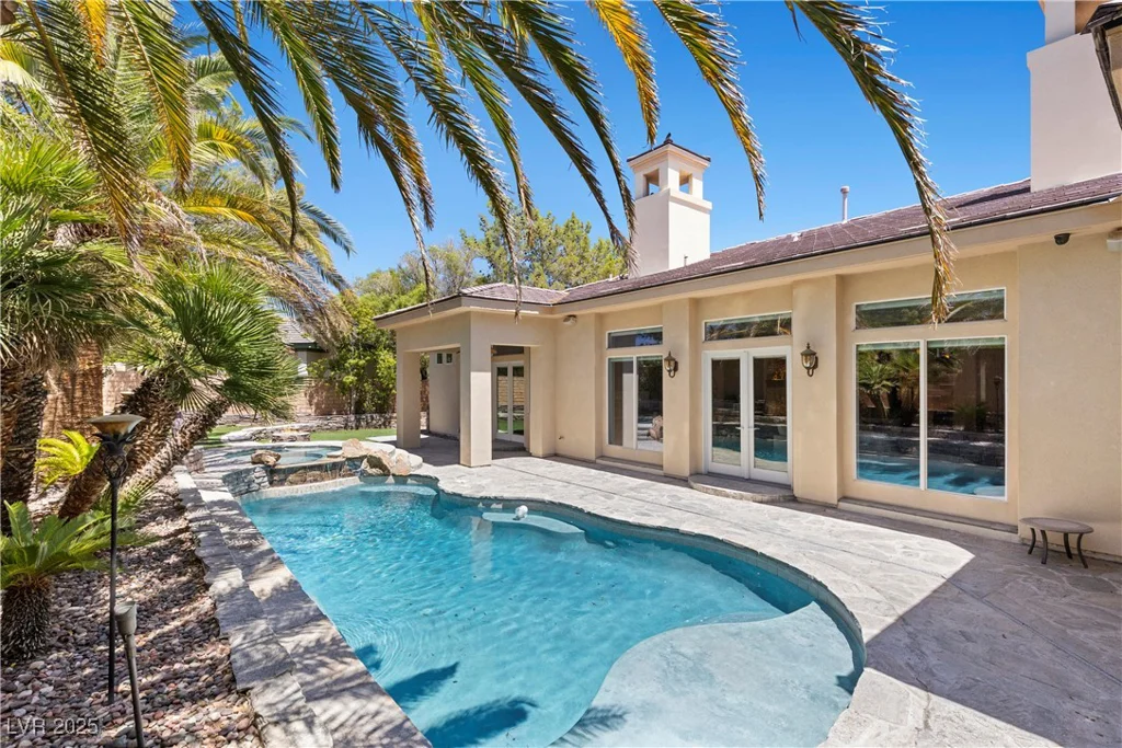 2231 Jamaica, Las Vegas, NV 89117