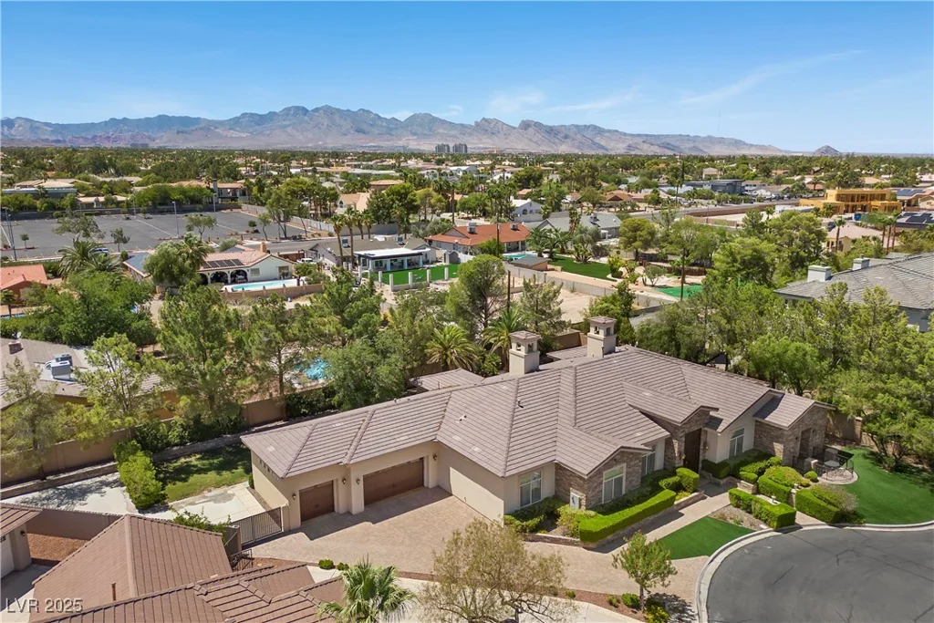 2231 Jamaica, Las Vegas, NV 89117