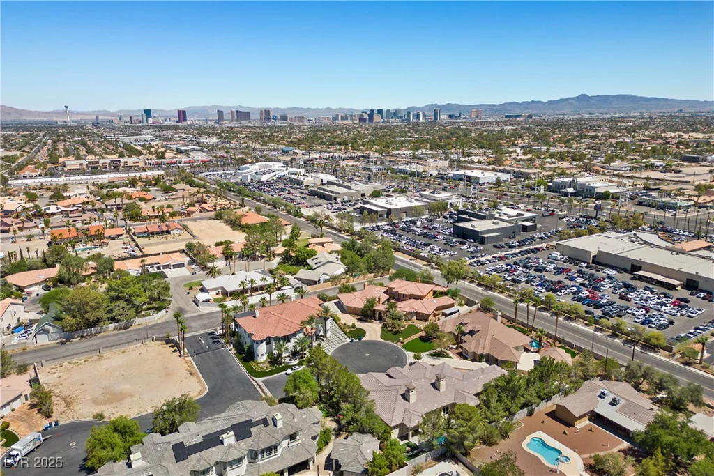 2231 Jamaica, Las Vegas, NV 89117