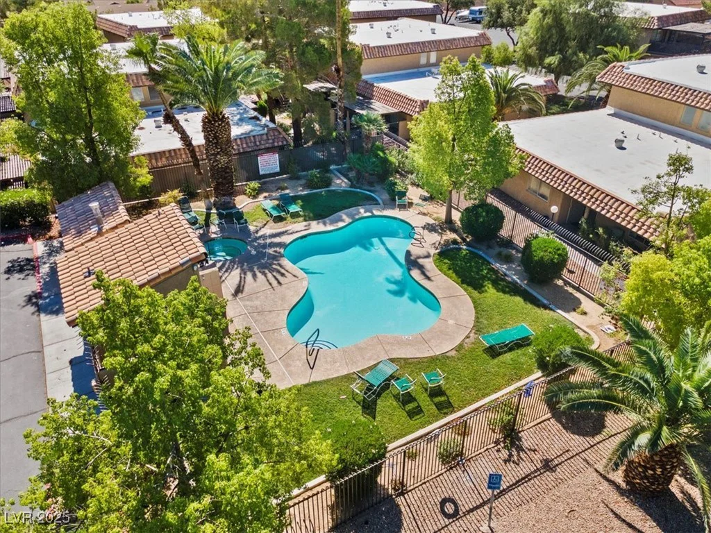 742 Nectarine, Henderson, NV 89014