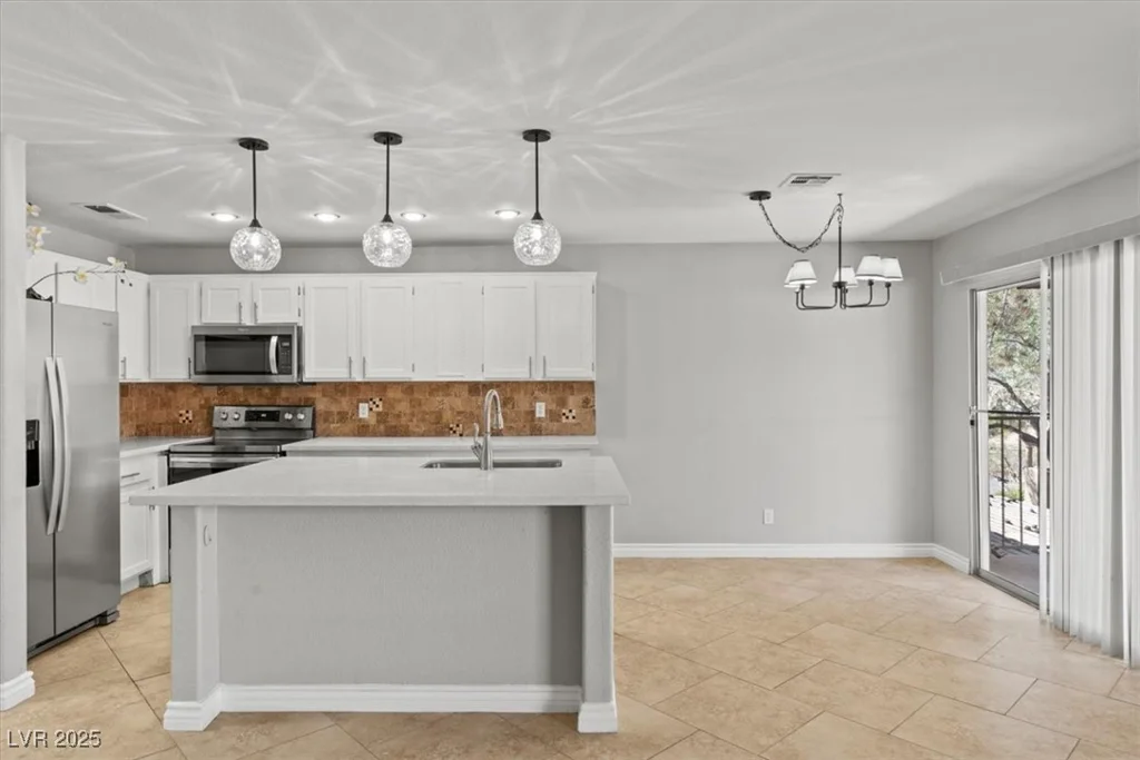 742 Nectarine, Henderson, NV 89014