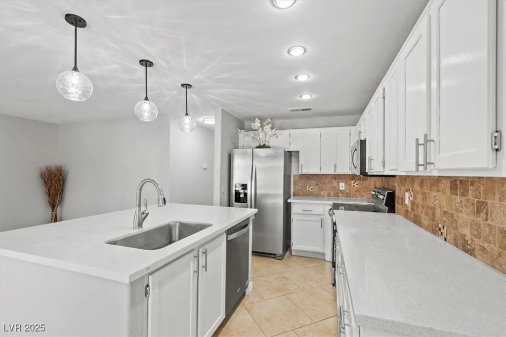 742 Nectarine, Henderson, NV 89014