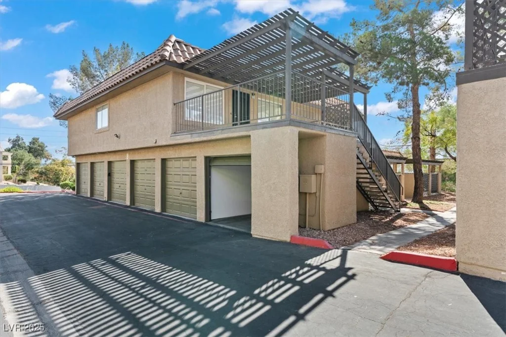 742 Nectarine, Henderson, NV 89014