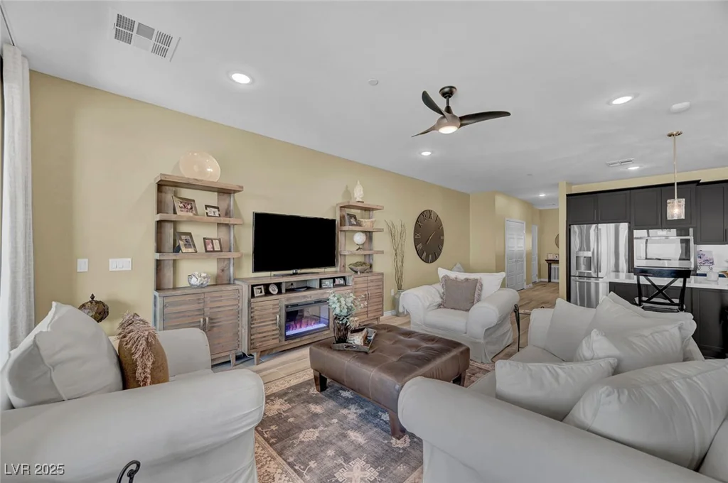 2555 Hampton, Henderson, NV 89052
