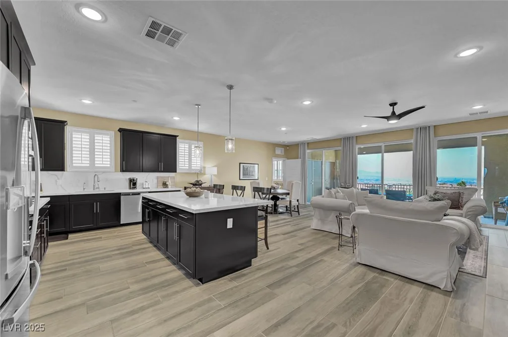 2555 Hampton, Henderson, NV 89052