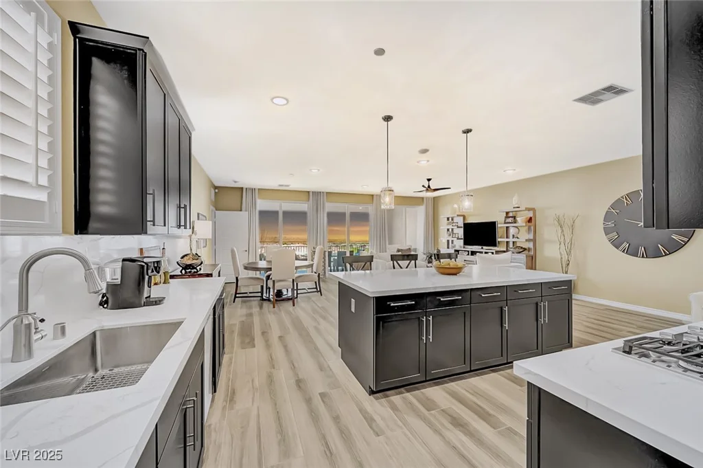 2555 Hampton, Henderson, NV 89052