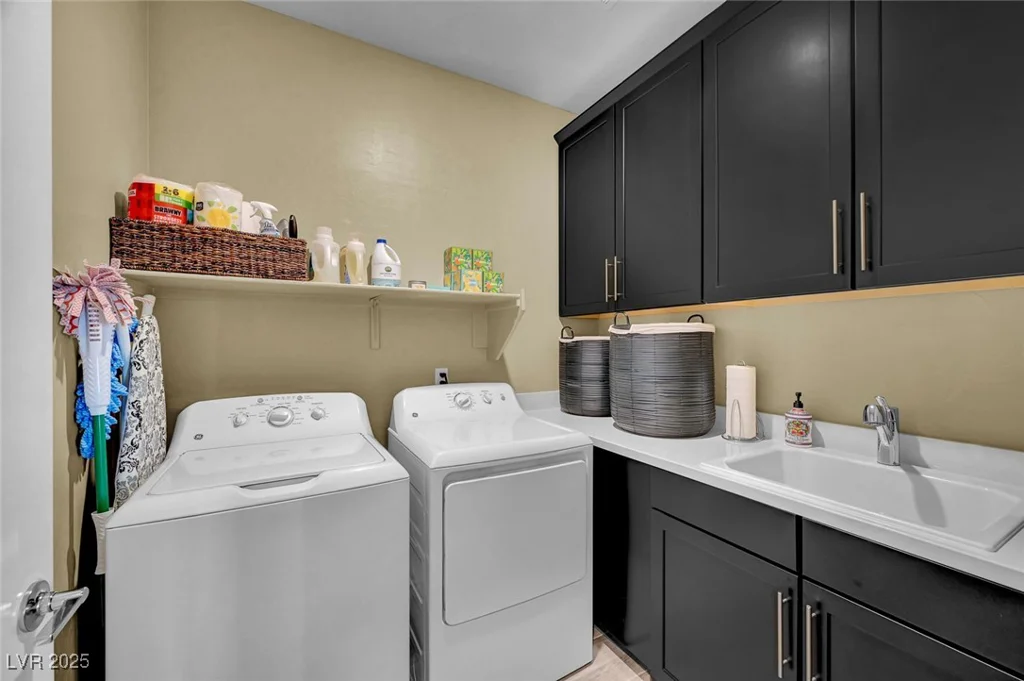 2555 Hampton, Henderson, NV 89052
