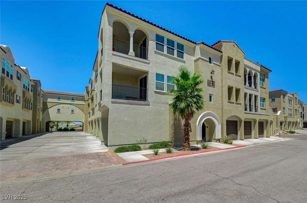 2555 Hampton, Henderson, NV 89052