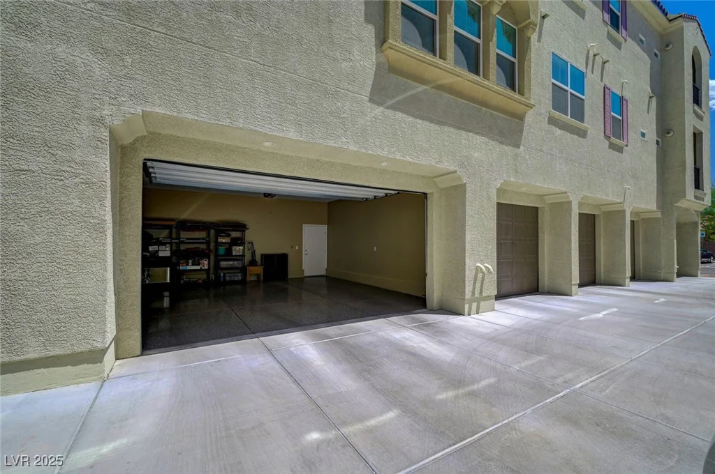 2555 Hampton, Henderson, NV 89052
