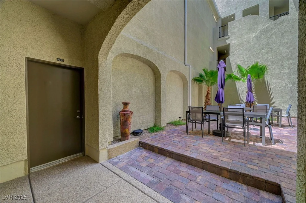 2555 Hampton, Henderson, NV 89052