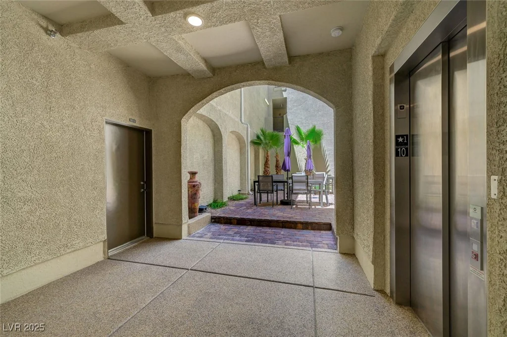 2555 Hampton, Henderson, NV 89052