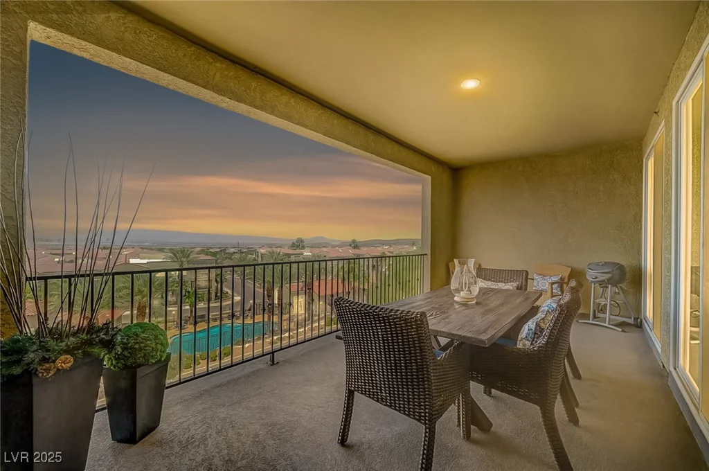 2555 Hampton, Henderson, NV 89052