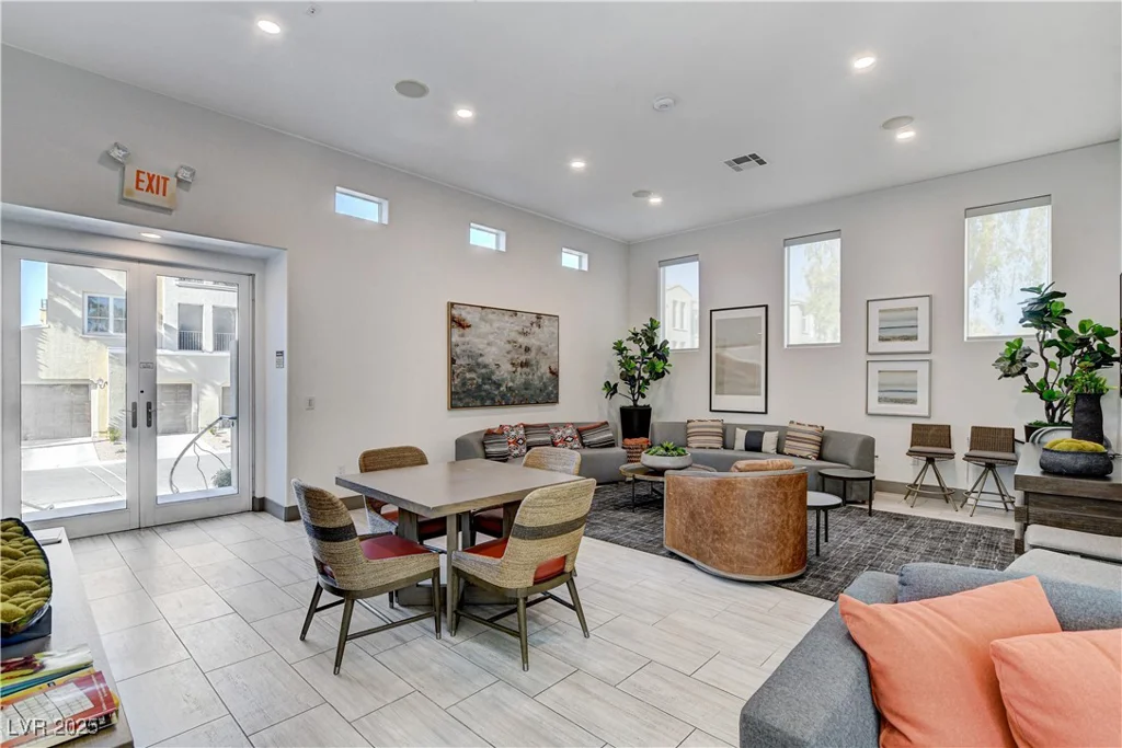 2555 Hampton, Henderson, NV 89052