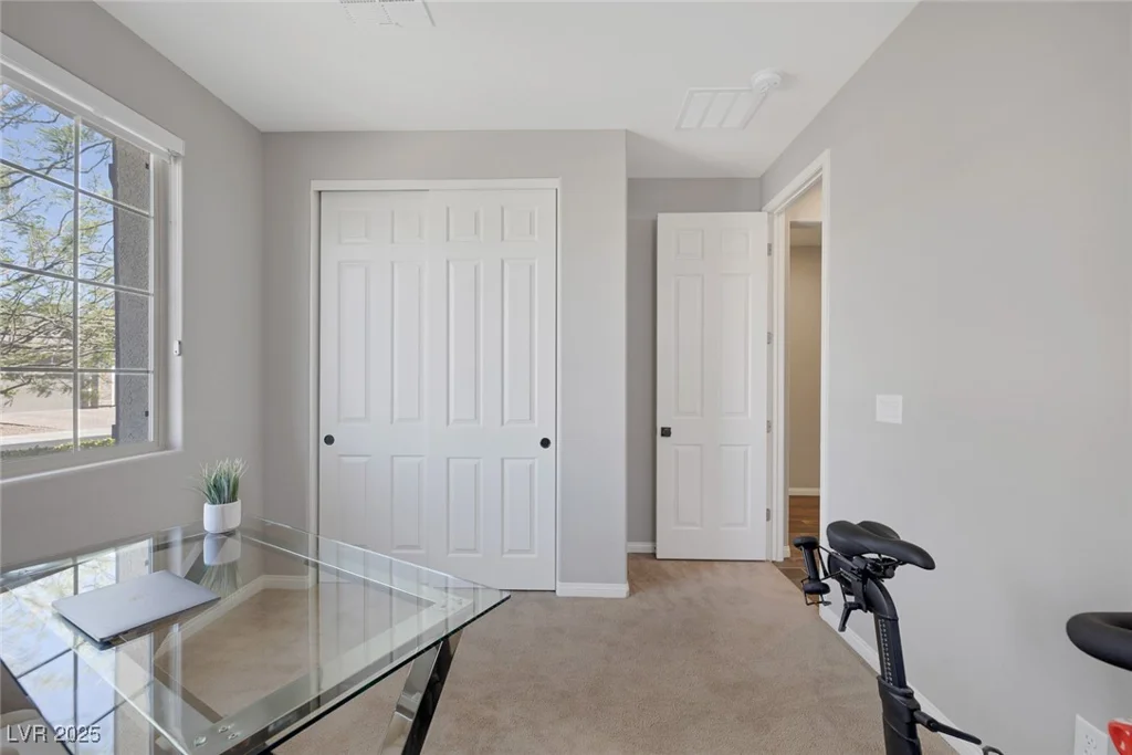 7111 Stanley Frederick, Las Vegas, NV 89166