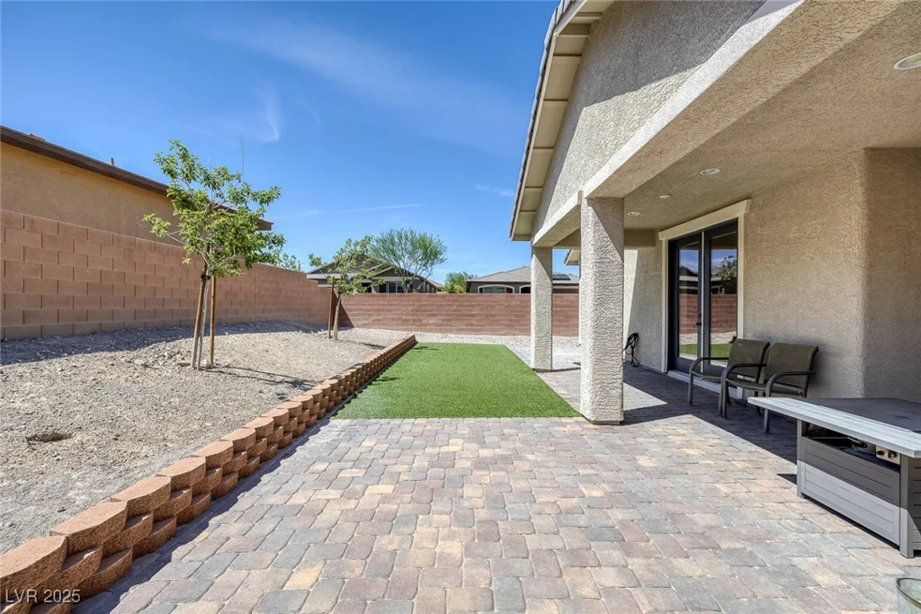 7111 Stanley Frederick, Las Vegas, NV 89166