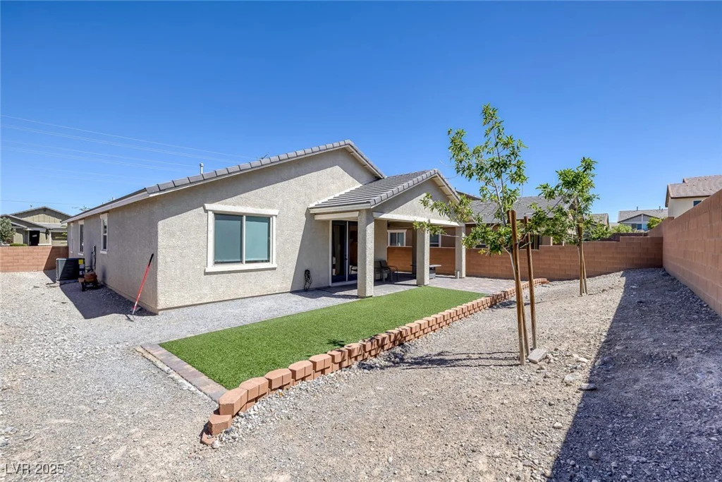 7111 Stanley Frederick, Las Vegas, NV 89166