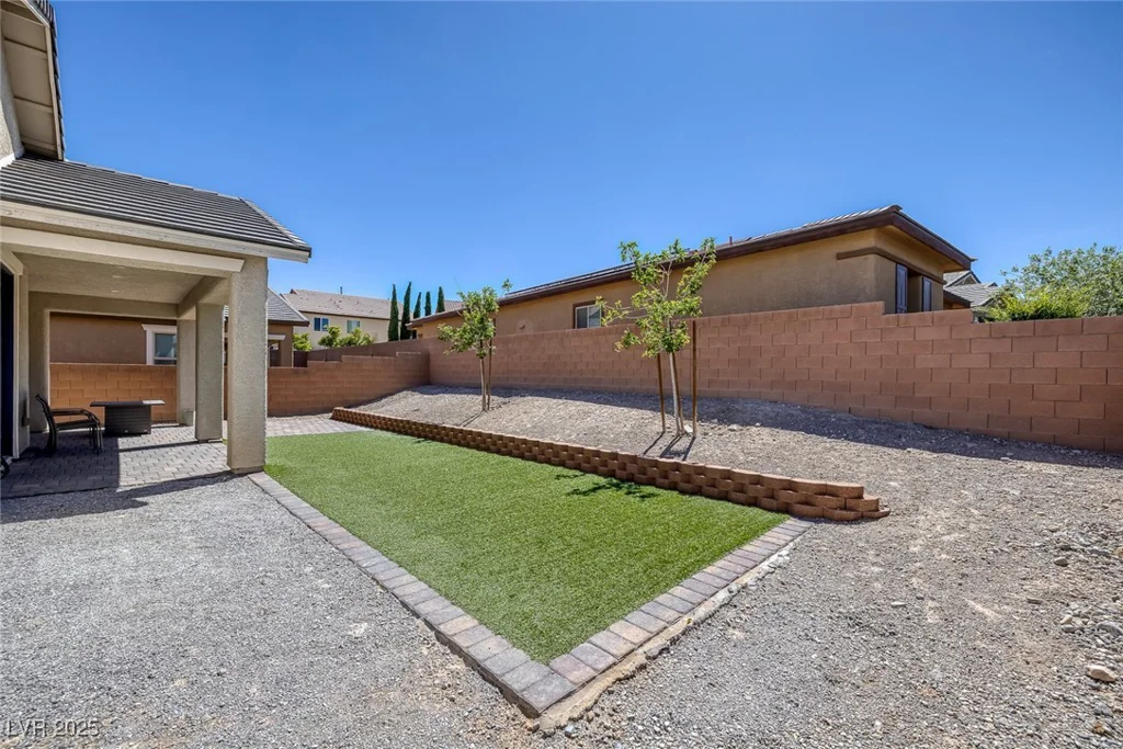 7111 Stanley Frederick, Las Vegas, NV 89166