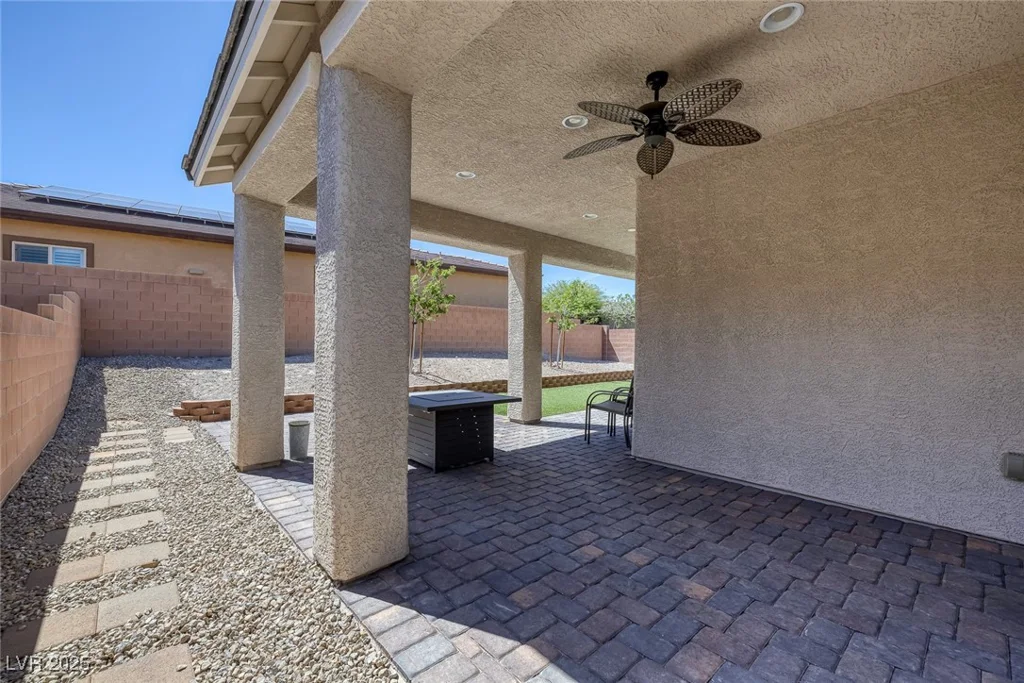 7111 Stanley Frederick, Las Vegas, NV 89166