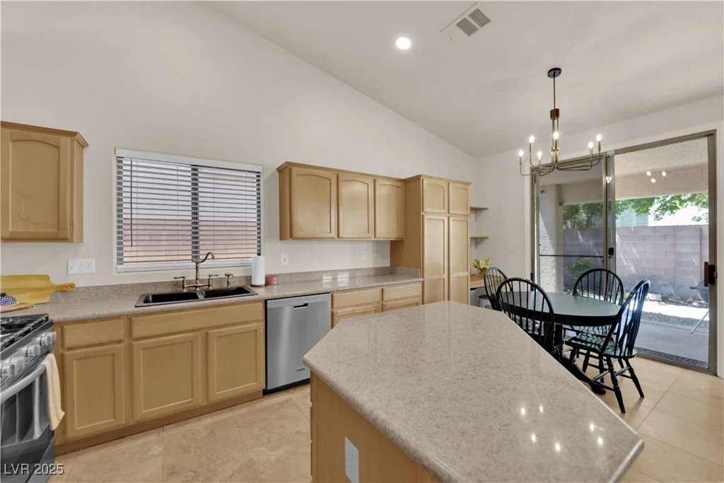 7565 Trickling Wash, Las Vegas, NV 89131
