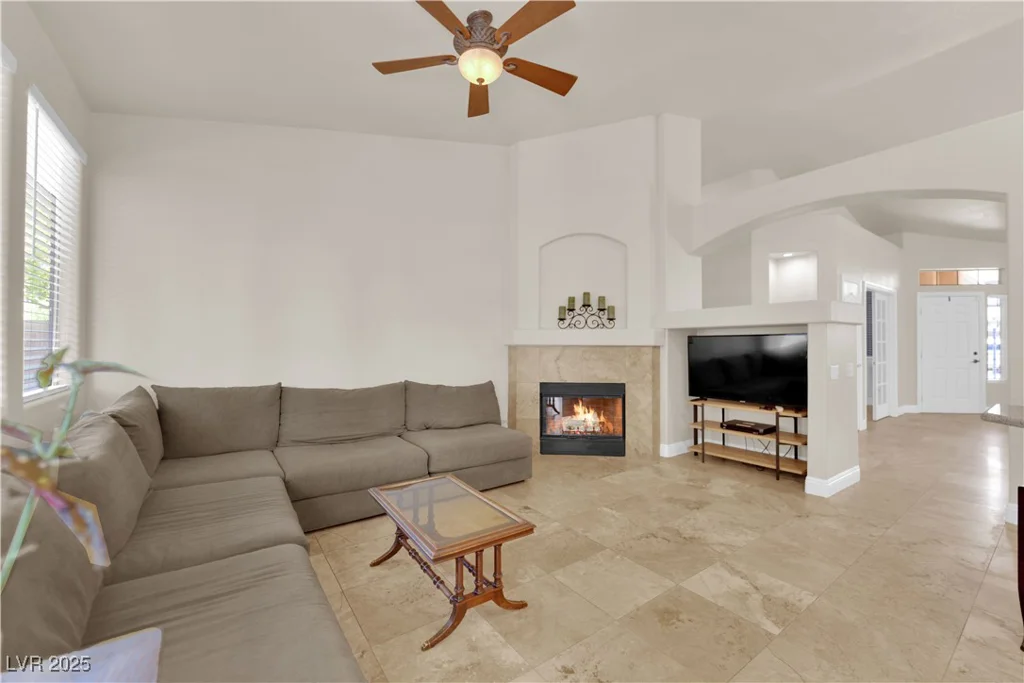 7565 Trickling Wash, Las Vegas, NV 89131