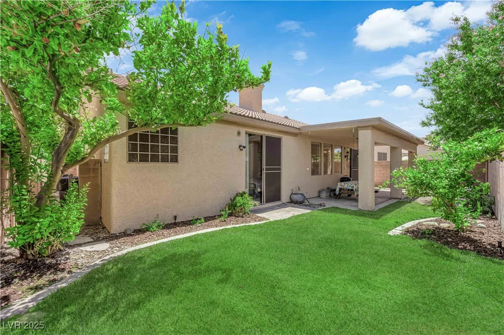 7565 Trickling Wash, Las Vegas, NV 89131