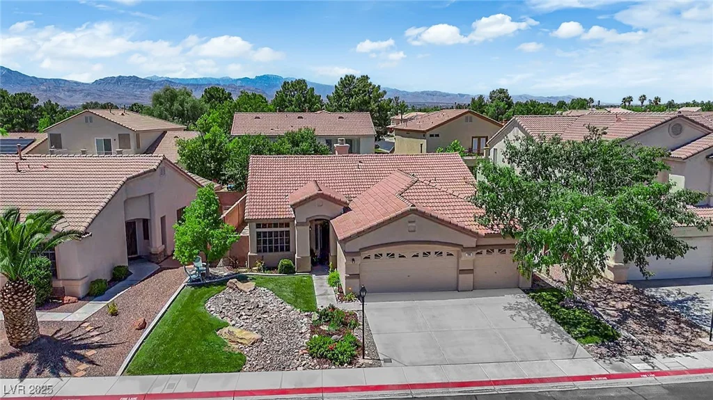 7565 Trickling Wash, Las Vegas, NV 89131