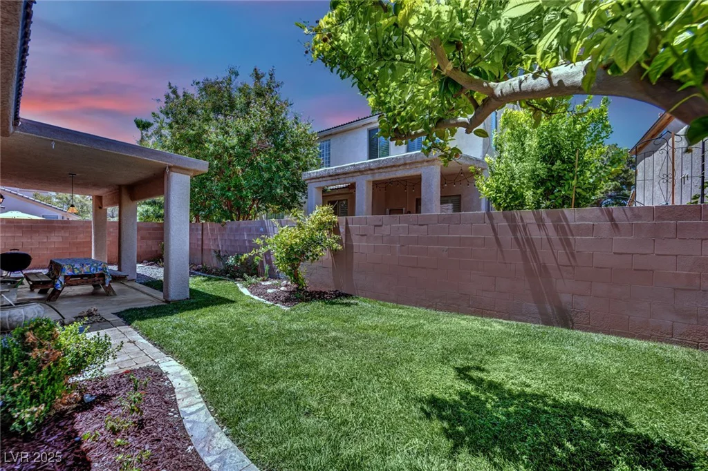 7565 Trickling Wash, Las Vegas, NV 89131