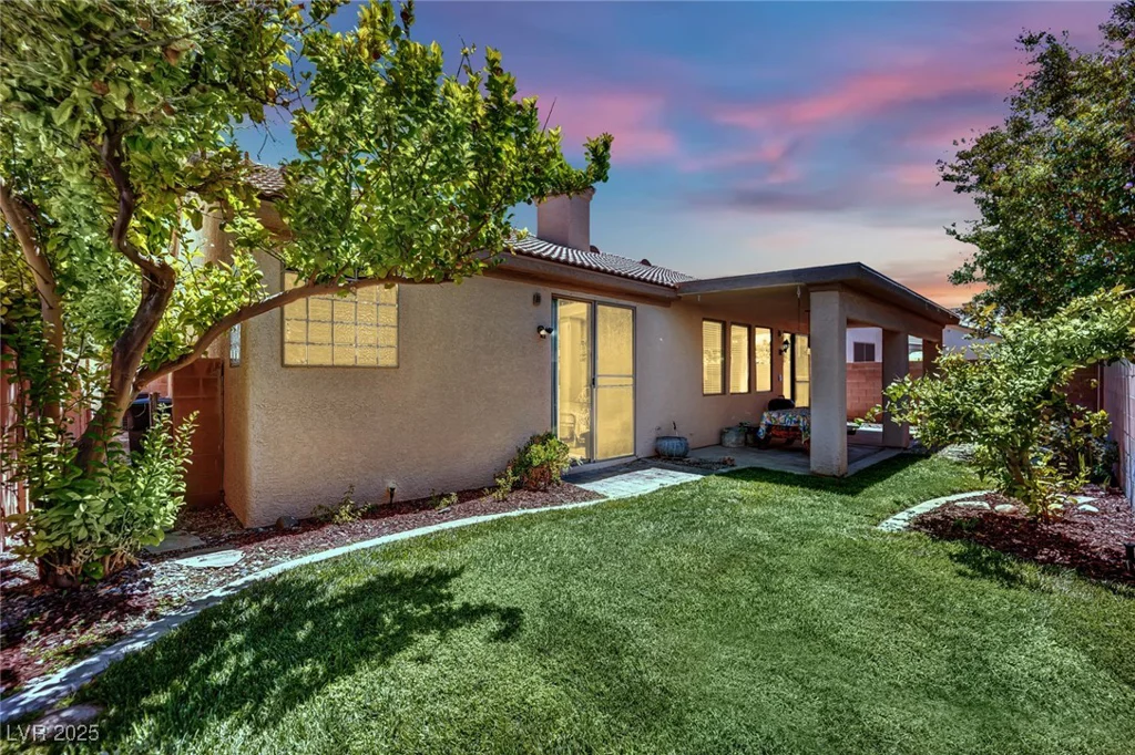 7565 Trickling Wash, Las Vegas, NV 89131