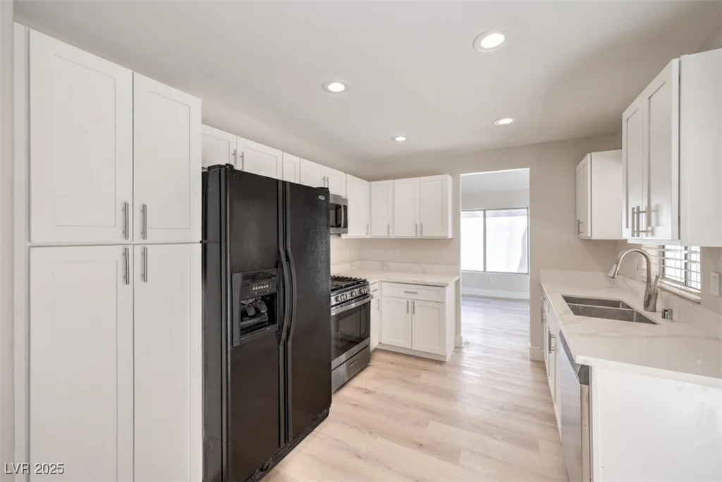 7909 Gilmore, Las Vegas, NV 89129