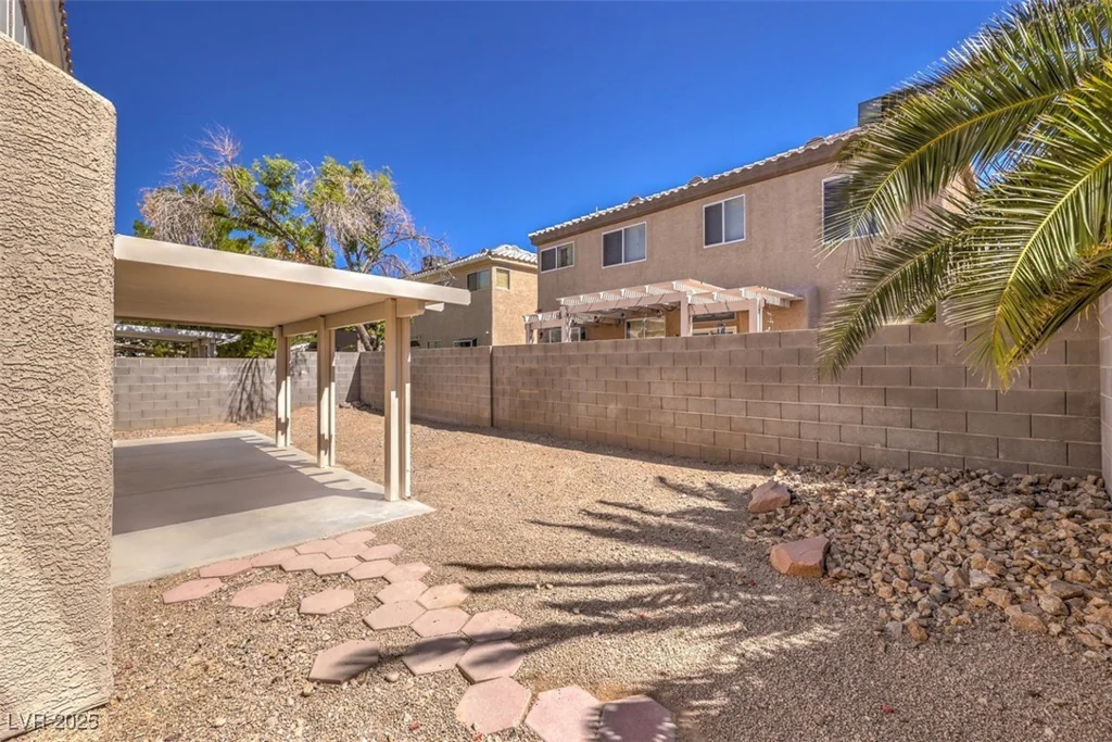 7909 Gilmore, Las Vegas, NV 89129
