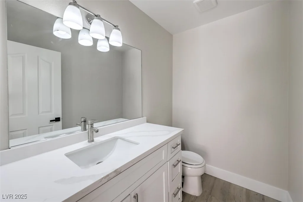 7909 Gilmore, Las Vegas, NV 89129