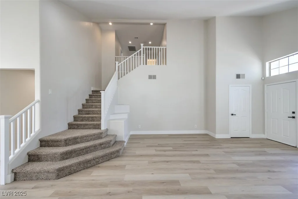 7909 Gilmore, Las Vegas, NV 89129