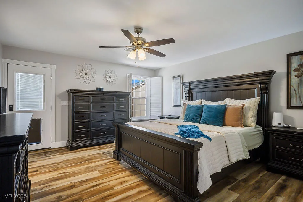5670 Riley, Las Vegas, NV 89149