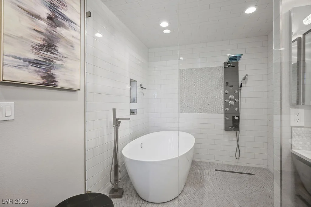 5670 Riley, Las Vegas, NV 89149