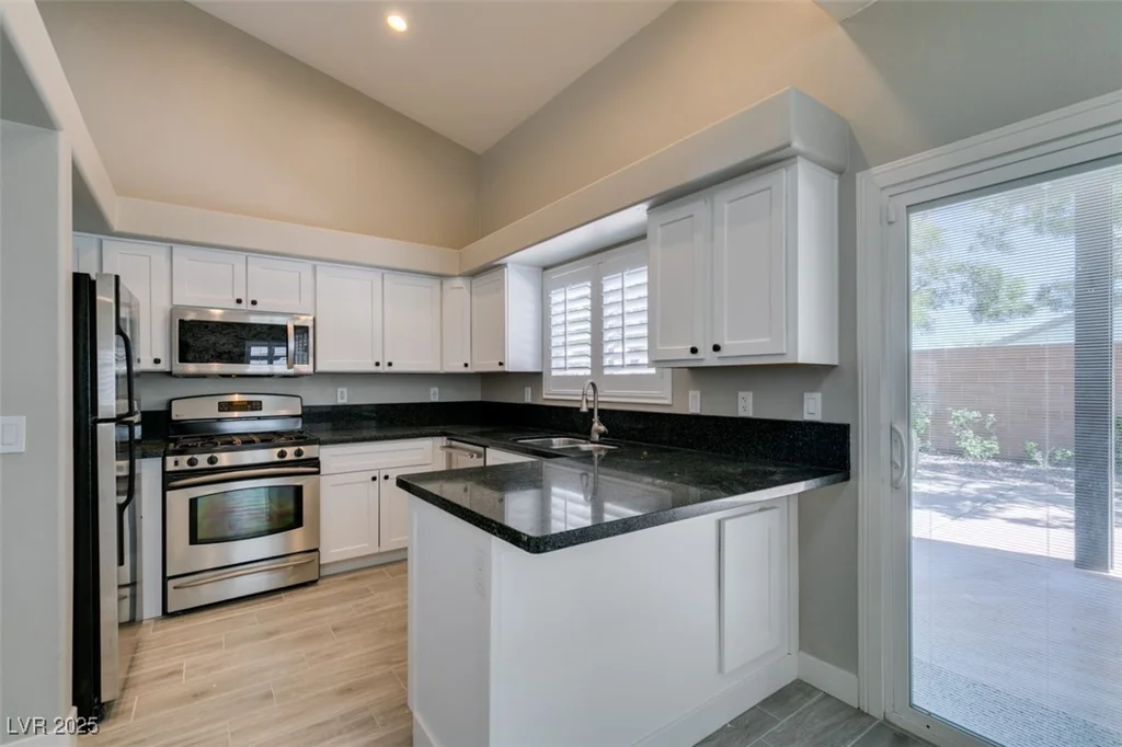 2452 Silver Blossom, Henderson, NV 89052