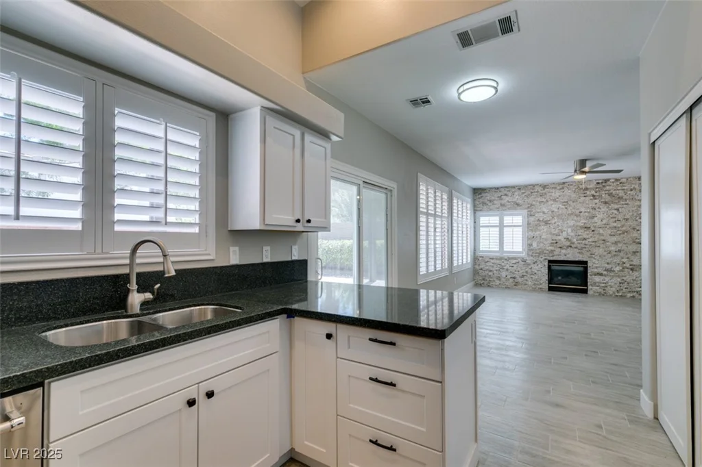 2452 Silver Blossom, Henderson, NV 89052