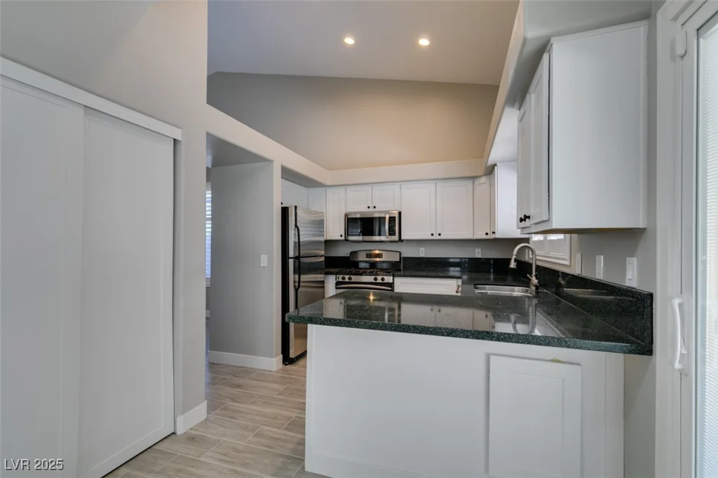 2452 Silver Blossom, Henderson, NV 89052