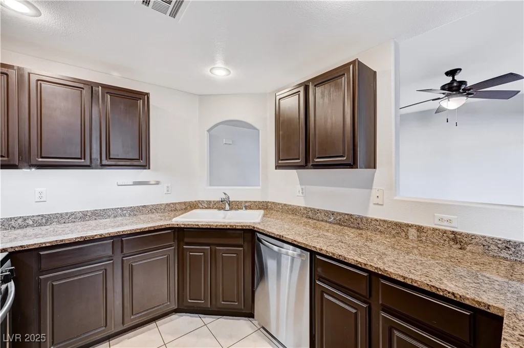 121 Emerald Forest, Las Vegas, NV 89145
