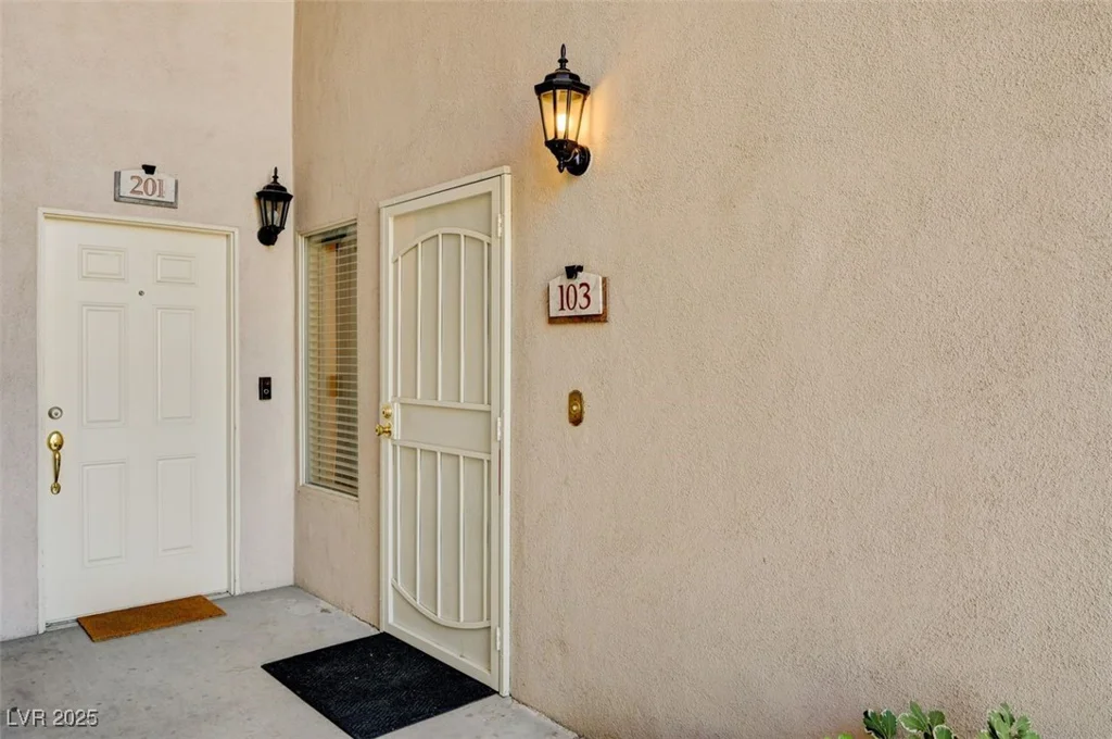 121 Emerald Forest, Las Vegas, NV 89145