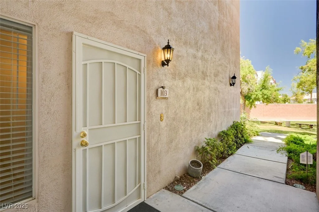 121 Emerald Forest, Las Vegas, NV 89145