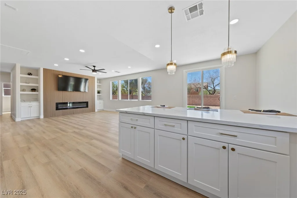 3917 Grant Hill, North Las Vegas, NV 89081