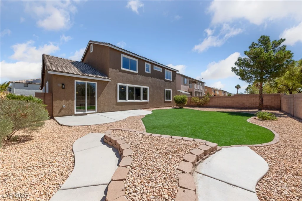 3917 Grant Hill, North Las Vegas, NV 89081